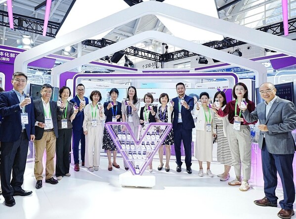 万益特推出远程患者监测下的自动化腹膜透析机（RPM-APD）直租项目，构建智慧化居家腹膜透析新生态