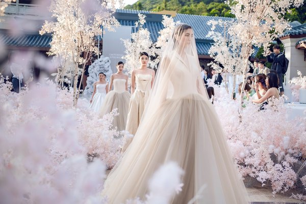 从都-缘梦之都婚礼秀现场-凤凰官邸中庭