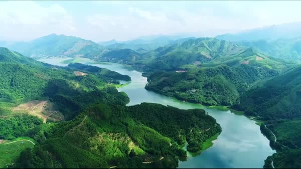新华丝路：浏阳河“一河两岸”文旅项目面向全球公开招商