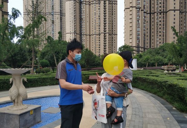 日立电梯在武汉举行“安全乘梯 幸福随行”活动