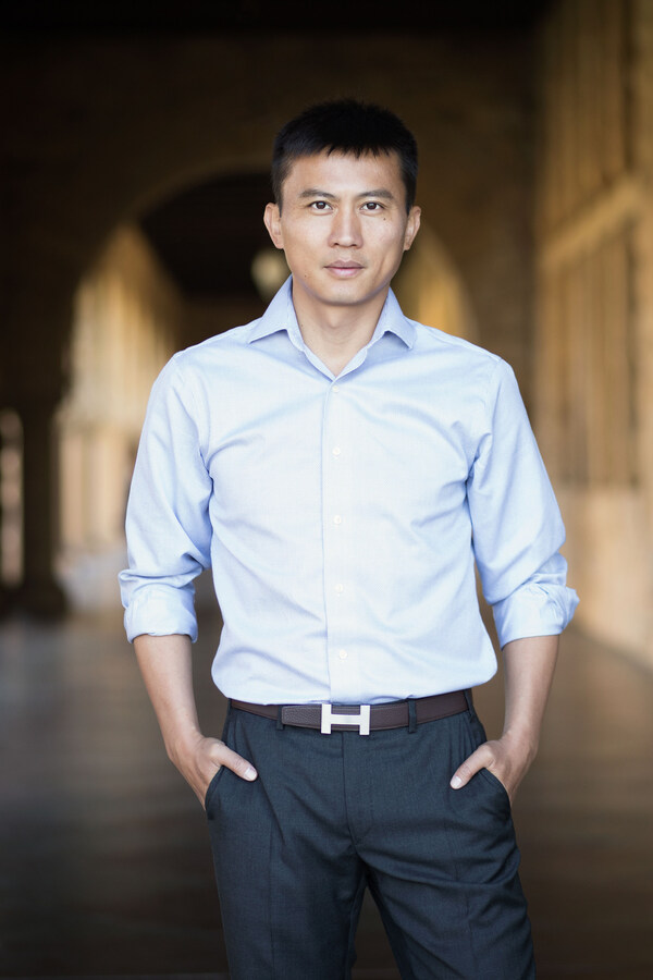 LifeLabs Design创始人兼发明人Yi Cui教授